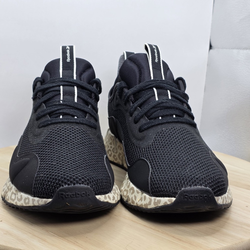 Women's Size 8.5 - Reebok Zig Dynamica GV8806 Black Print Casual Shoes‎ Sneakers - Picture 2 of 9